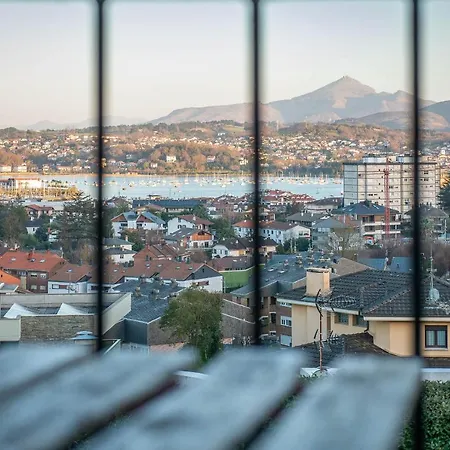 Bista Eder Hondarribia