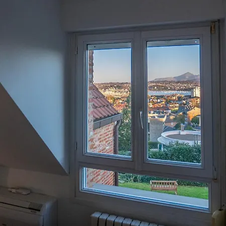 Bista Eder & Hondarribia