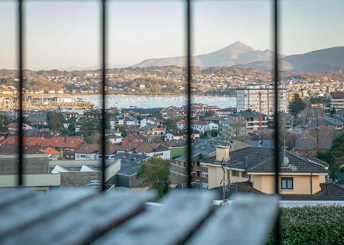 Bista Eder Hondarribia